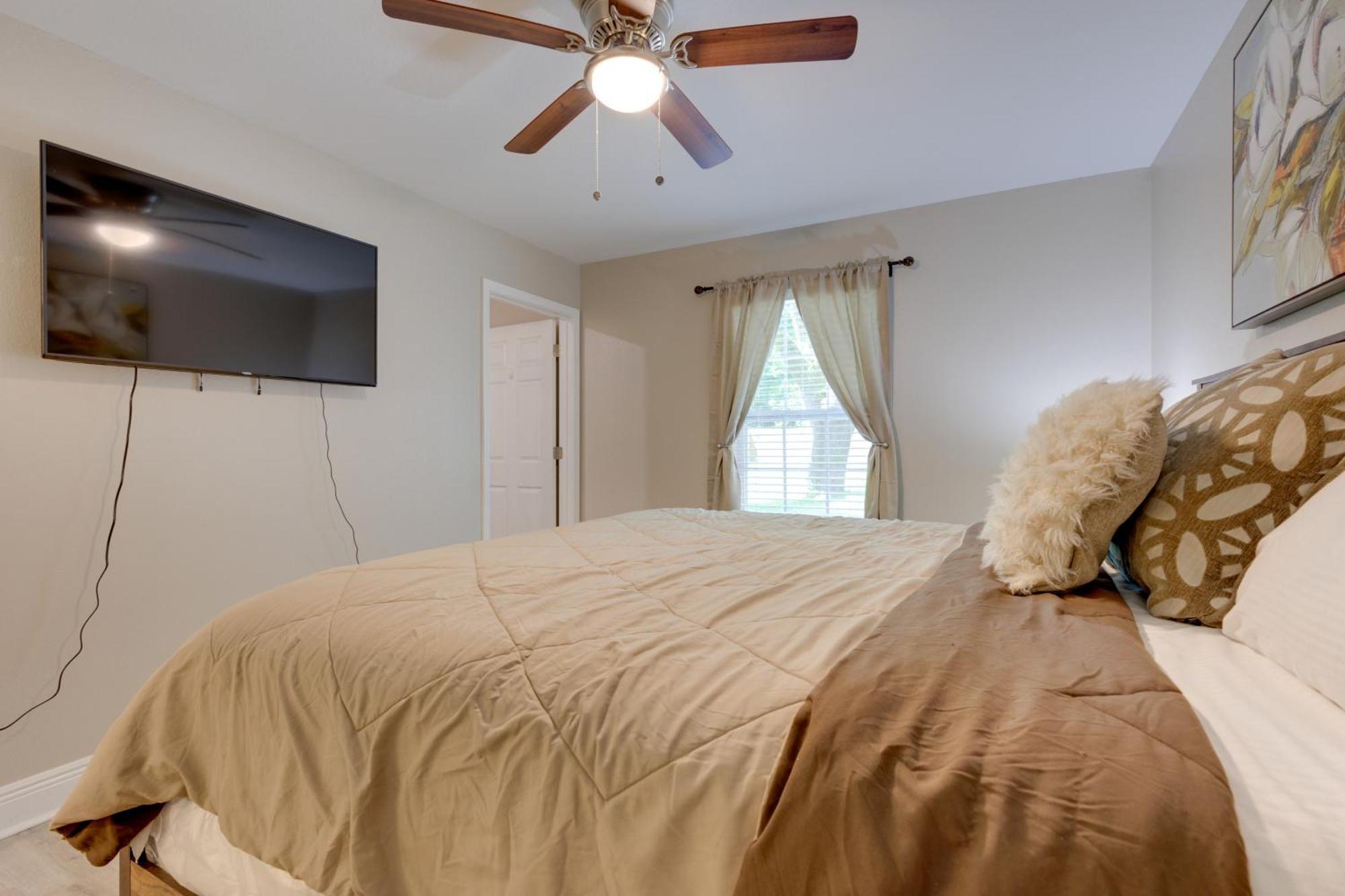 דירות Dog-Friendly Pensacola Duplex About 7 Mi To Downtown מראה חיצוני תמונה