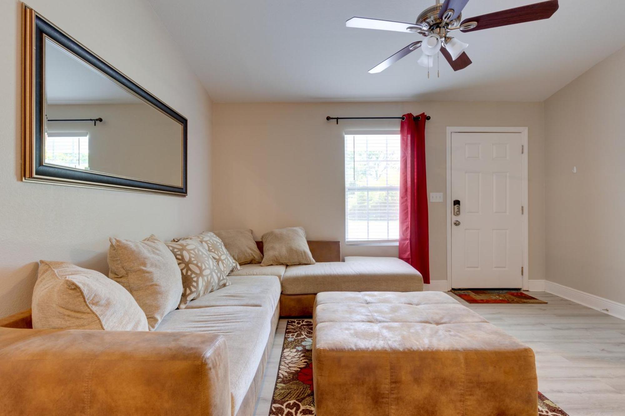 דירות Dog-Friendly Pensacola Duplex About 7 Mi To Downtown מראה חיצוני תמונה